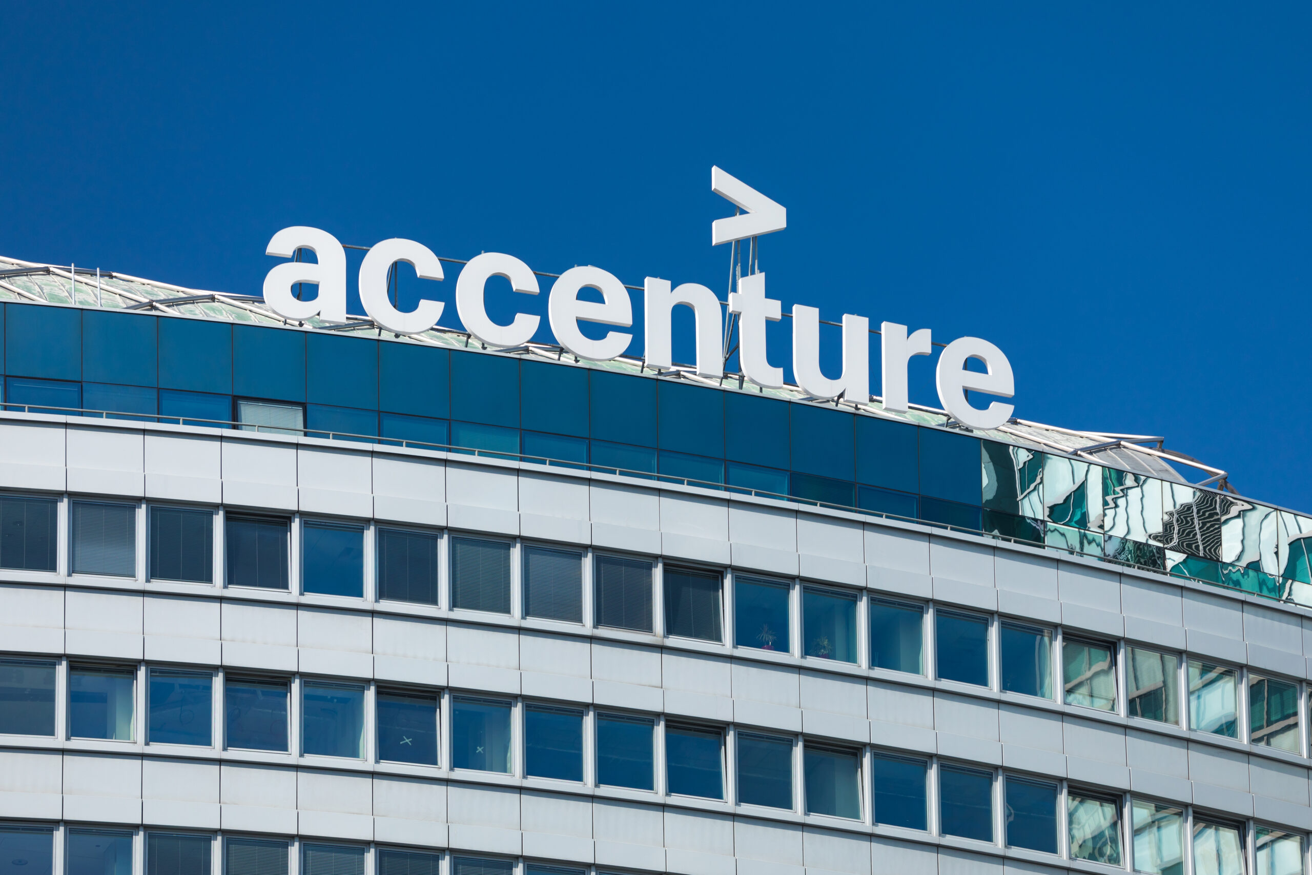 Accenture building | Accenture and MacGregor Partners