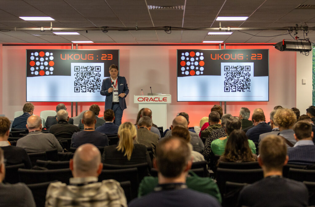 Image of Richard Pepper speaking at the UKOUG 23 conference