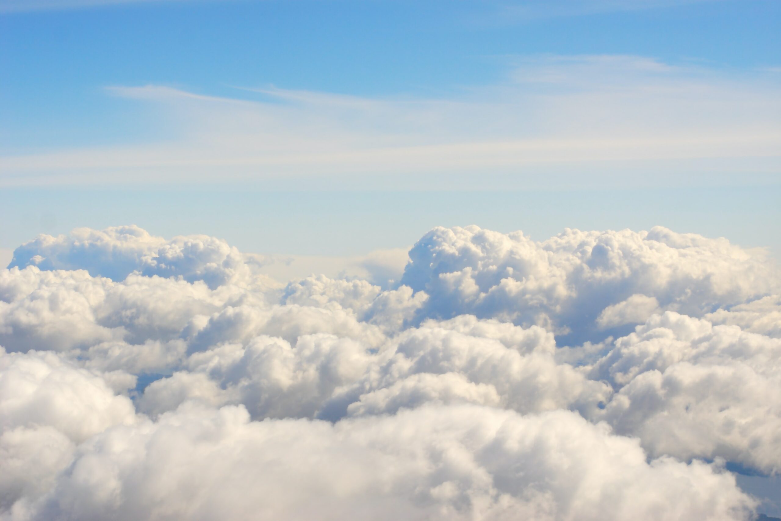 Clouds: HANA SAP AWS