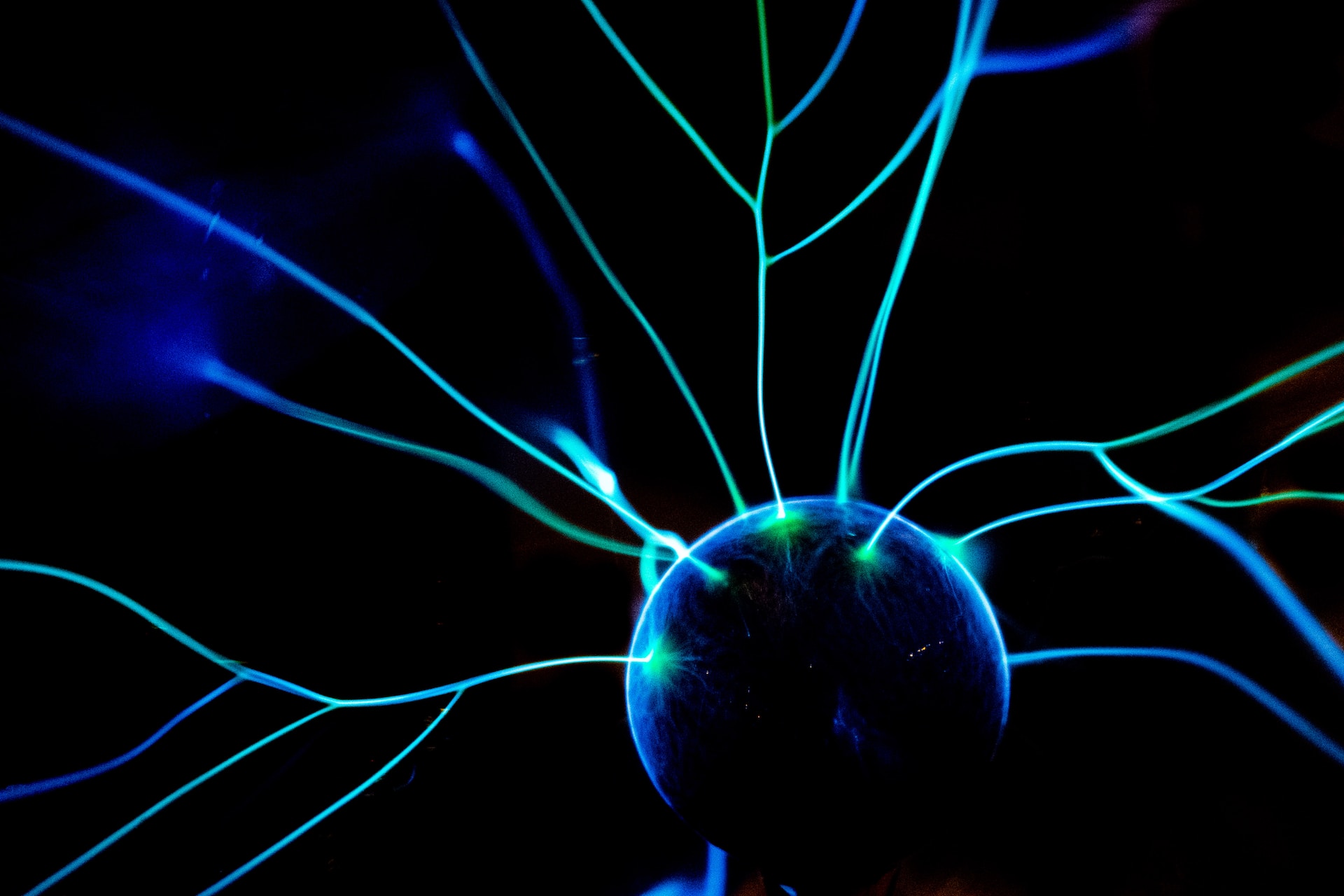 abstract image of a neuron | Fortrea and Cognizant