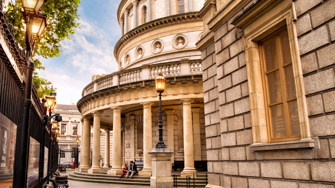 The building of the National Museum of Ireland | Keeping the National Museum of Ireland on track with targeted Oracle learning