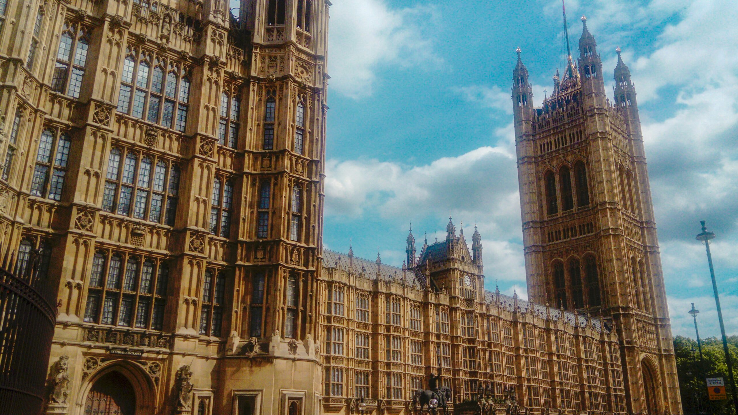 Uk parliament building in London | UK government launches plan for “decade of national renewal” powered by AI