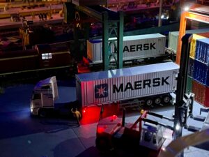 Maersk Shipping Containers on trucks_SAP on Azure cost optimization